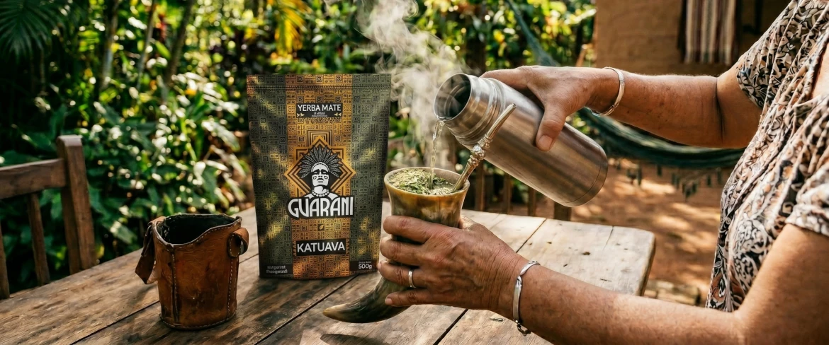 Paragwajska yerba mate przygotowywana na ciepło – zalewanie suszu yerby paragwajskiej