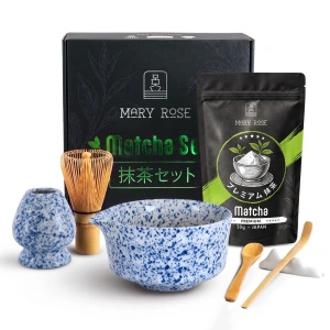 Zestaw prezentowy: japońska matcha premium + matchawan + bambusowe akcesoria