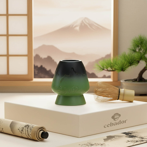 Kusenaoshi – Ceramiczna podstawka pod Chasen – Mountain (zielona)