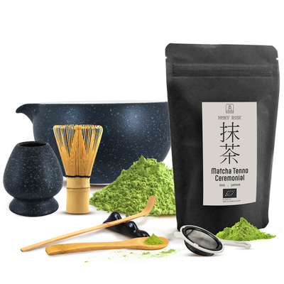 Zestaw ceremonialny do parzenia herbaty matcha: japońska matcha BIO ceremonialna 30g + akcesoria