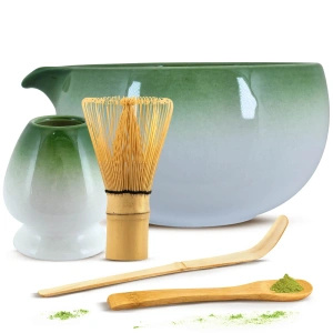 Zestaw akcesoriów do parzenia herbaty matcha